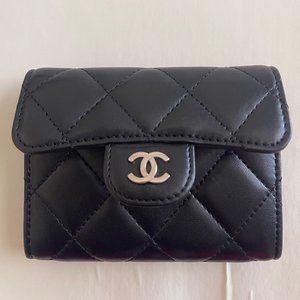 Authentic CHANEL Lambskin Quilted Flap Card Holder Wallet Black